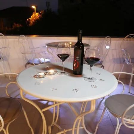 Guest house Boutique Alegria 3*