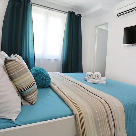 Guest house Boutique Alegria 3*