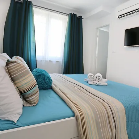 Boutique Alegria 3* Supetar