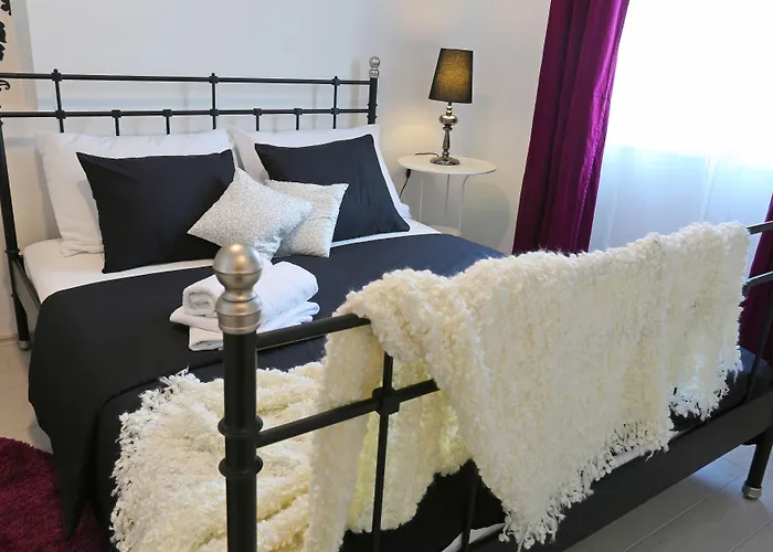 Boutique Alegria بيت ضيافة سوبيتار